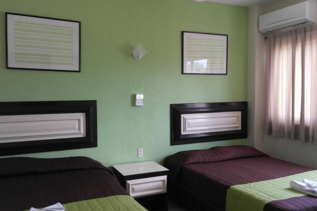 Hotel El Roble Tuxtla Gutiérrez Exterior foto